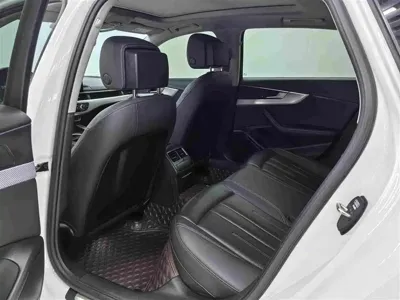 Audi A4L 2020, 67000 км, за 136800 CNY - фото 9