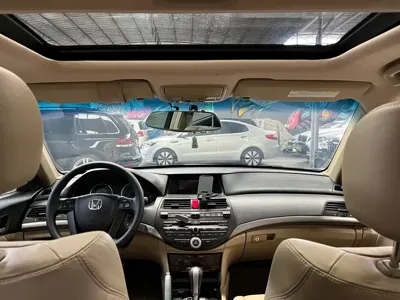 Honda Accord 2008, 120000 км, за 26800 CNY - фото 15