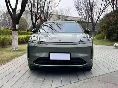 Lynk & Co 08 EM-P 2023, 42900 км, за 122000 CNY