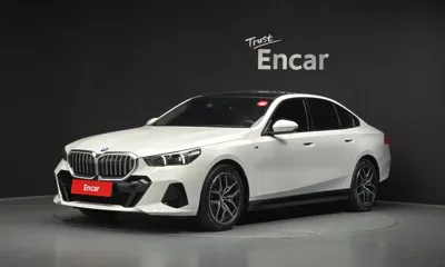 BMW 5-Series · 2025 год