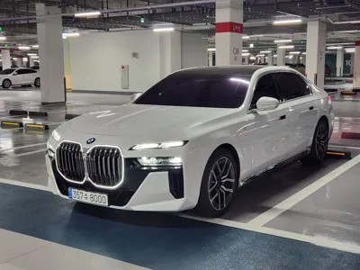 BMW 7-Series · 2025 год