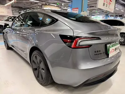 Tesla Model 3 2026, 3000 км, за 236800 CNY - фото 14