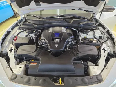 Maserati Ghibli 2019, 57000 км, за 32000000 KRW - фото 6