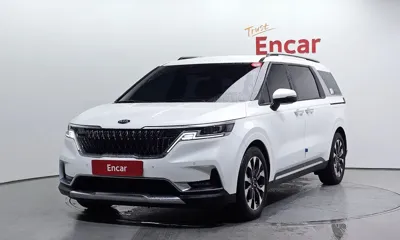 Kia Canival · 2021 год