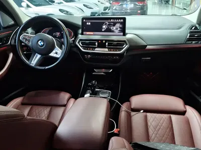 BMW X3 2024, 25000 км, за 203900 CNY - фото 7