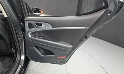 Genesis G70 2018, 72488 км, за 18900000 KRW - фото 25