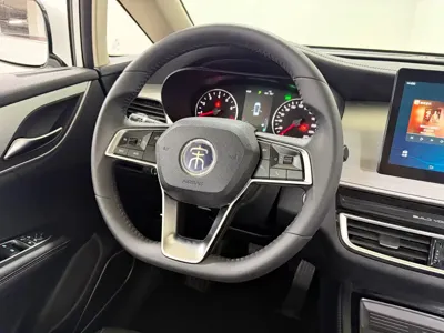BYD MAX 2022, 40000 км, за 69800 CNY - фото 12