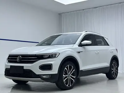 Volkswagen T-Roc · 2023 год