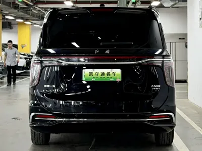Hongqi Hongqi HQ9 PHEV 2024, 55000 км, за 189800 CNY