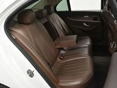 Mercedes-Benz E-Class 2017, 93736 км, за 21800000 KRW - фото 12
