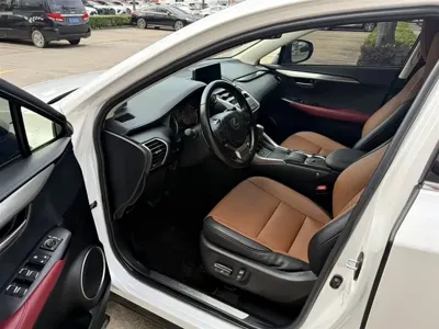 Lexus NX 2021, 83000 км, за 158800 CNY