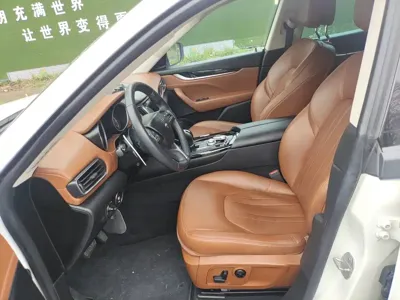 Maserati Levante 2017, 114300 км, за 169899 CNY - фото 12