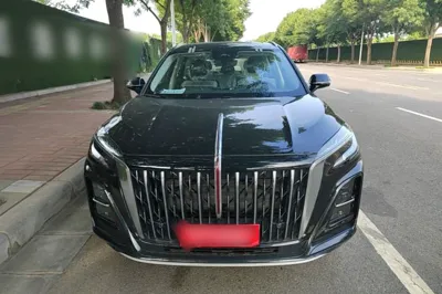 Hongqi HS3 PHEV 2025, 100 км, за 125625.53 CNY