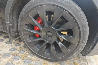 Tesla Model Y 2023, 90399 км, за 191695.94 CNY - фото 9