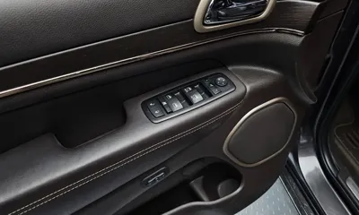 Jeep Cherokee 2014, 174976 км, за 10990000 KRW - фото 16