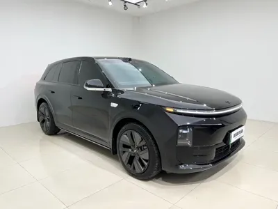 Li Auto Li L6 2025, 20000 км, за 206800 CNY