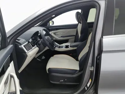 BYD PLUS New Energy 2023, 38600 км, за 72800 CNY - фото 10