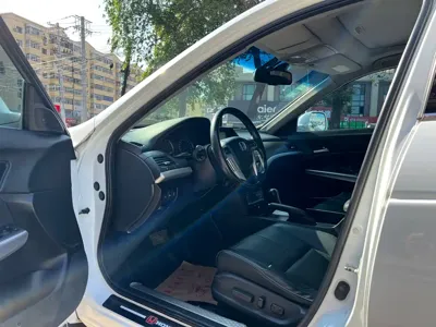 Honda Crosstour 2012, 130000 км, за 28500 CNY - фото 8