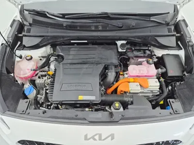 Kia Niro 2022, 86988 км, за 13780000 KRW - фото 17