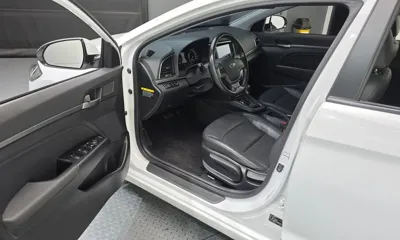 Hyundai Avante 2016, 111581 км, за 8900000 KRW - фото 10
