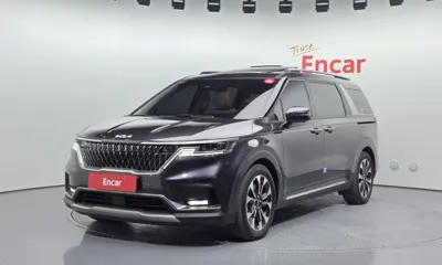 Kia Canival · 2023 год