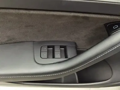 Tesla Model 3 2021, 89900 км, за 103800 CNY - фото 9