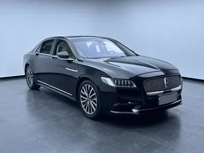 Lincoln Continental 2019, 124000 км, за 98800 CNY