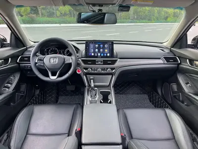 Honda Accord 2019, 70000 км, за 73800 CNY - фото 7