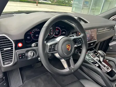 Porsche Cayenne 2021, 85000 км, за 418000 CNY - фото 16