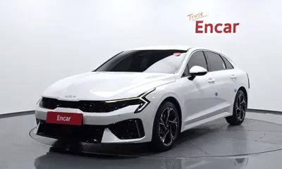 Kia K5 · 2024 год