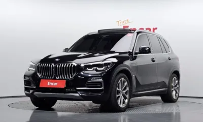 BMW X5 · 2021 год