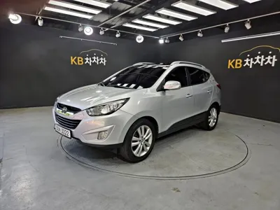 Hyundai Tucson · 2012 год