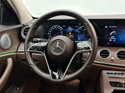 Mercedes-Benz E-Class 2021, 45000 км, за 275600 CNY - фото 12