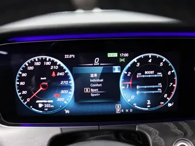 Mercedes-Benz AMG GT 2020, 16000 км, за 578000 CNY - фото 15
