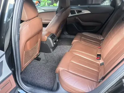 Audi A6L 2018, 80000 км, за 139800 CNY