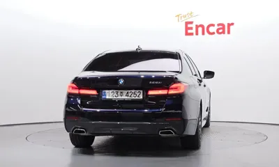 BMW 5-Series 2023, 40001 км, за 40500000 KRW