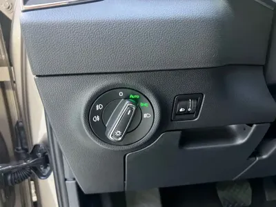 Skoda Karoq 2023, 700 км, за 163800 CNY - фото 5
