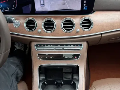 Mercedes-Benz E-Class 2023, 22000 км, за 295000 CNY - фото 9