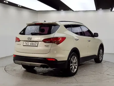 Hyundai Santafe 2014, 165847 км, за 6390000 KRW