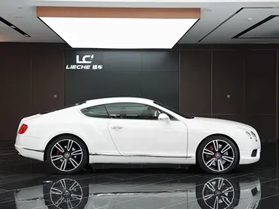 Bentley Continental 2013, 80000 км, за 488000 CNY
