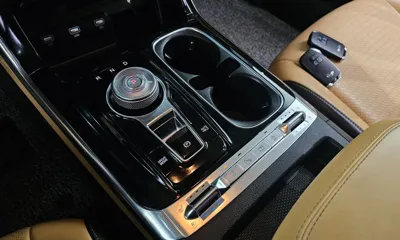Kia Canival 2021, 123114 км, за 28000000 KRW - фото 9