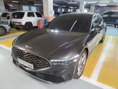 Genesis G90 · 2023 год