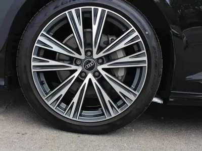 Audi A6L 2024, 31700 км, за 239000 CNY - фото 12