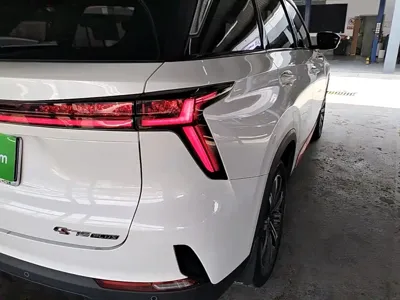 Changan 长安CS75PLUS 2023, 32400 км, за 72300 CNY - фото 8