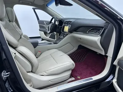 Lincoln Continental 2019, 124000 км, за 98800 CNY - фото 29