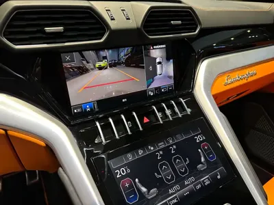 Lamborghini Urus 2023, 15000 км, за 2650000 CNY - фото 12