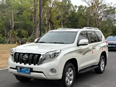 Toyota Prado · 2015 год