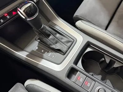 Audi Q3 2023, 10000 км, за 171000 CNY - фото 14