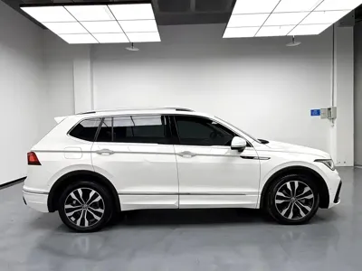 Volkswagen Tiguan L 2021, 50000 км, за 104800 CNY - фото 2