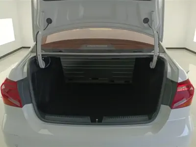 Volkswagen Jetta 2019, 37600 км, за 28900 CNY